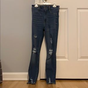 Ripped Skinny Jeggings